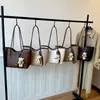 Bolso Tote de Gran Capacidad de Nicho para Mujer, Adecuado para el Trabajo Diario, Estilo Bolso de Hombro y Bolso de Mano, Bolso Grande Moderno y Sencillo, Nuevo Modelo de Tendencia 2026