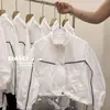 Roupa Infantil Coreana 2026 Estilo Verão Elegante Versátil Branca Tendência Pai-Filho Crianças de Meia-Idade e Mais Velhas Proteção UV Roupas de Proteção Solar
