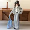 Conjunto de Moletom para Meninas Primavera e Outono 2026 Novo Casual Estilo Coreano Gola Alta Pulôver Moletom e Calça de Moletom Conjunto de Duas Peças