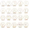 Venta al por mayor de fábrica suministros de boda de madera 1-40 adornos de placa de asiento digital hueca hexagonal placa de número de mesa de madera