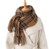 Atmosfera Britânica Retrô Xadrez Longo Outono e Inverno Cachecol Quente Xale Feminino Versátil Roupa de Trabalho Cachecol de Imitação de Caxemira com Franjas