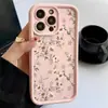Capa de Celular Elegante de Rattan Floral Mais Vendida da Amazon Adequada para Apple 17Pm Novo Modelo Anti-Queda Capa de Silicone Fosco