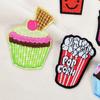 Adesivos de tecido bordados direto da fábrica, desenhos animados de sorvete e bolo, acessórios para roupas infantis, patch de decoração com buraco de cola