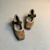 Sapatilhas Exclusivas Estilo Retro Nariz de Porco com Pelo, Sapatos Mary Jane Rasos de Inverno com Biqueira Quadrada e Forro de Lã Quente com Uma Tira