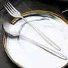 Cuchillo, Tenedor y Cuchara de Acero Inoxidable 304 con Mango Largo Estilo Coreano, Vajilla Occidental de Alto Valor, Cuchillo para Steak de Restaurante