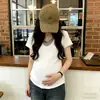 [Personalizado] Ropa de Maternidad Verano Nuevo Estilo Falso Dos Piezas Color Contrastante Manga Corta Corte Holgado para Cubrir el Vientre y Aspecto Adelgazante Camiseta Plisada Adelgazante