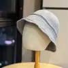 Elegante y sencillo sombrero de pescador tejido para mujer, adecuado para otoño e invierno, casual y cálido, hace que la cara se vea más pequeña, adecuado para cabezas grandes, sombrero tipo cubo