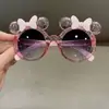 Gafas de sol de moda con pajarita de cristal al por mayor de fábrica para niños y niñas, estilo de dibujos animados, protección solar, parasol, gafas.