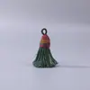 Cielo Estrellado Degradado Corto Gordito Hilo de Algodón Borla Hecho a Mano DIY Accesorios para Ropa Colgante de Borla Llavero Pequeño Adorno Colgante Venta al por Mayor