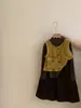 Colete Tricô Estilo Coreano para Meninas Camada Base Simples 2026 Outono Moda Infantil Versátil Bolsa Transversal Calça Comprida Conjunto de Três Peças