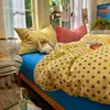 Conjunto de lençóis de cama com mistura de creme e bolinhas estilo Ins, capa de edredom e lençol de alta qualidade, adequado para dormitórios e estudantes, conjunto de três peças