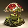 Lámpara de Vitral Modelo Nuevo Rana y Flor Transfronteriza, Lámpara de Mesa con Forma Mágica de Rana y Flor