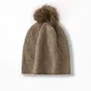 Novo Chapéu de Cashmere 2025 para Mulheres, Novo Chapéu de Tricô Espesso com Padrão Vazado para Outono e Inverno, Proteção para as Orelhas, Comércio Exterior