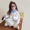 Conjunto de Dos Piezas con Bloques de Color Estilo Universitario de Primavera para Niñas 2026 Nuevo Conjunto Infantil de Moda Ropa Infantil Popular al por Mayor