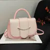 Popular bolso pequeño cuadrado texturizado estilo coreano, nueva tendencia de moda verano 2026, versátil y simple para llevar al hombro/cruzado/de mano