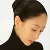 En Stock Venta Directa de Fábrica Pendientes de Aro Lisos Plateados de Gama Alta para Mujer, Nuevo Modelo 2026, Clips para Orejas de Lujo Ligero, Pendientes Elegantes Versátiles