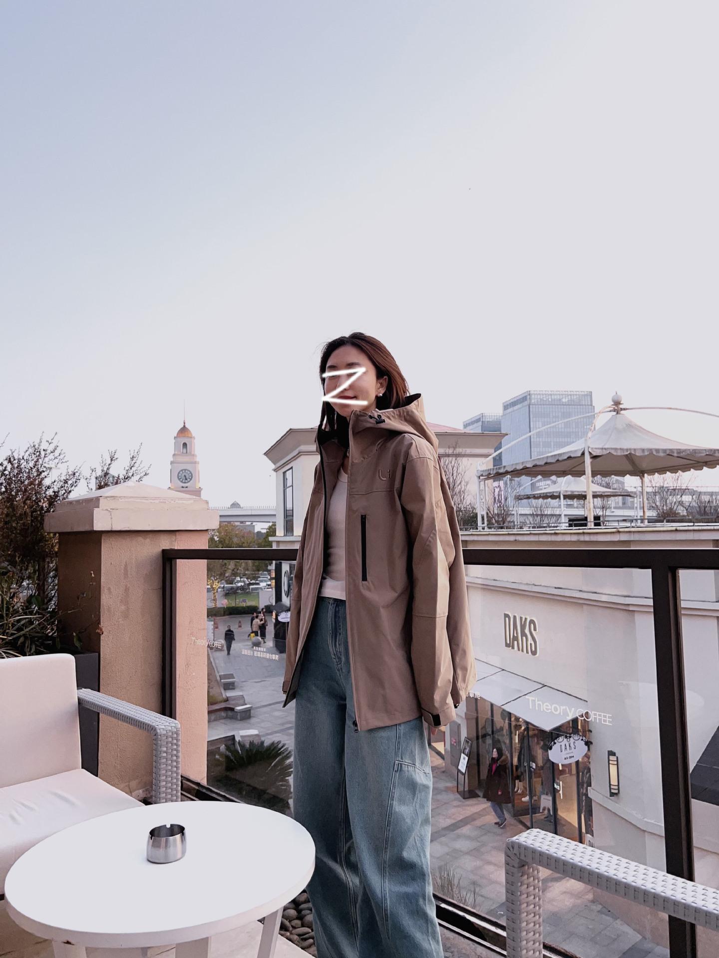 9676C036E304DE4DFE91916BFA9F29