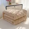 Manta de tafetá Amazon transfronteiriça, manta multiuso xadrez jacquard de cor sólida, manta para cochilo de escritório atacado