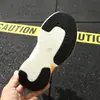 Zapatos Nuevos para Niños para Exteriores con Parches Secundarios, Zapatos Deportivos para Niños con Hebilla Giratoria para Niños Mayores, Modelo 5508