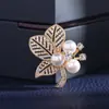 Broche de Liga com Grande Flor Azul, Broche Estilo Chanel, Broche Personalizado de Alta Qualidade e Elegante para Atacado com Senso de Design