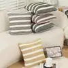 Funda de cojín popular transfronteriza con rayas contrastantes, moderna y versátil para sala de estar, sofá y cabecera de cama, funda de almohada de chenille