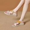 2024 Flat Shit Feeling Soft Thick Sandálias e Chinelos Verão Feminino Outer Wear Ano da Moda Coreana New Lace-up Cool Shoes