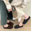 Nuevos 2026 Ropa Exterior Simple Cálido Más Terciopelo Estilo Coreano Sin Cordones Viento Zapatos de Mujer Pantuflas de Algodón Medias Pantuflas Piel Caqui