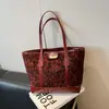 Bolso Tote Versátil de Moda Coreano para Mujer 2025 Nuevo Bolso de Hombro de Gran Capacidad para el Trabajo Bolso Casual de Axila para Mujer