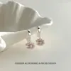 Pendientes de Margarita Florales Frescas Retro de Venta Caliente Transfronterizos con Colores Contrastantes, Pinzas para Orejas de Estilo Minimalista de Nicho Único para Mujeres