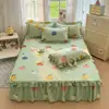 Falda de cama acolchada de vellón coral de terciopelo de leche de una sola pieza engrosada con encaje, colcha tipo sábana de franela con terciopelo y volante
