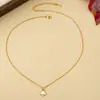 Nuevo Collar de Esmalte Negro en Forma de Corazón Moda Europea y Americana Aretes de Esmalte con Forma de Corazón Lujo Ligero Tendencia Collares y Aretes para el Día a Día