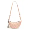 Bolso de Diseño Exclusivo Acolchado en Forma de Media Luna para Mujer 2025 Nueva Moda Europea y Americana Bolso de Hombro Único Bolso Cruzado Versátil Tipo Empanada