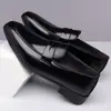186 Envío Directo Transfronterizo Zapatos de Hombre Primavera 2022 Zapatos de Cuero para Hombre Cuero Genuino Capa Superior Piel de Vaca Británico Negocio Casual Cuero