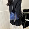 Bolso Cubo de Taladro Completo Verano 2024 Nueva Moda Cadena Bolso Diamante Diseño Nicho Bolso de Hombro Trendy Venta al por Mayor