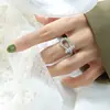 Anillo de Acero Titanio con Apertura Hueca Hilo Hip Hop Costa Oeste Chapado en Oro 18k Joyería de Mano para Hombres y Mujeres Venta al por Mayor A275