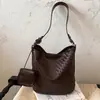 Bolso Bandolera Tipo Cubo para Mujer 2026 Nuevo Estilo de Moda Verano Gama Alta Retro Versátil Bolso de Hombro Único para Debajo del Brazo Bolso para Viajes