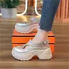 Sapatos de Moda Tendência para Mulheres Petite com Aumento de Altura, Estilo Casual Primavera/Verão 2026, Solado Macio, Emagrecimento dos Pés, Sandálias Mule Fechadas