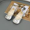 Novedad Primavera y Otoño 2026 Zapatos de Cuero para Niñas Zapatos de Princesa Zapatos de Baile para Niños Suela Blanda Zapatos Individuales de Perlas Zapatos de Actuación