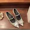 Elegantes sapatos Mary Jane nude de bico alto, modelo 2026, estilo coreano, para mulheres, com tira de strass e adequados para combinar com vestidos