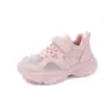 Zapatillas Versátiles de Moda para Niñas 2026 Nuevo Modelo de Verano de la Abuela Malla Transpirable Cómodas Zapatos de Papá Zapatillas de Correr para Niños