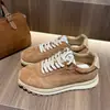 Estación Europea 2026 Otoño/Invierno Nuevos Zapatos Deportivos para Mujer con Cordones Retro Suela Gruesa Casual Aumentadores de Altura