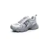 Tenis bajos de cordones plateados nuevos de primavera 2026 para mujer, zapatos de papá de malla con suela gruesa para aumentar la altura para mujer