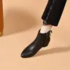 Nuevas botas de algodón otoño e invierno 2026, con tacón de cuña, punta fina, suela antideslizante, plantilla suave y forro de felpa para abrigar, lo que las convierte en botines versátiles y modernos para mujer.
