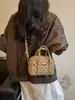 Bolsa de Bowling de Bolinhas Estilo Coreano para Mulheres, Novo Modelo 2026, Design Único, Bolsa de Ombro Cruzada Única, Bolsa Quadrada Pequena em Formato de Almofada