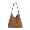 Bolsa de gran capacidad 2026 otoño nuevo bolso tote tejido en relieve vintage bolso madre-hija bolso de hombro para mujer