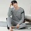 Pijama para Hombre Primavera y Otoño Nuevo Conjunto de Pantalón Largo y Camiseta de Manga Larga Cuello Redondo Se Puede Usar Afuera Estilo Deportivo Ropa de Casa Conjunto de Dos Piezas