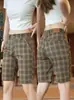 Shorts Casuais Xadrez Escuro Masculino Homem Respirável Verão Novo Estilo Estilo Ocidental Cintura Casual Calça de Cinco Pontos Masculino Roupa Exterior Fina
