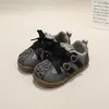 2026 Novos Sapatos de Algodão para Crianças, Estilo Coreano, Superfície de Couro, Tênis Esportivo para Meninos, Sapatos Forrest Gump para Meninas 6776