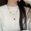 Nuevo Collar de Corazón de Doble Capa 2025 para Mujer, Cadena de Suéter de Diseño Único, Accesorio de Moda de Lujo Ligero con un Toque de Alta Gama