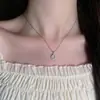 Diseño Original Serie de Veintiséis Letras Collar con Letra Q para Mujer Elegante Moderno Estilo Ins Cadena para Clavícula con Circonita Venta al por Mayor